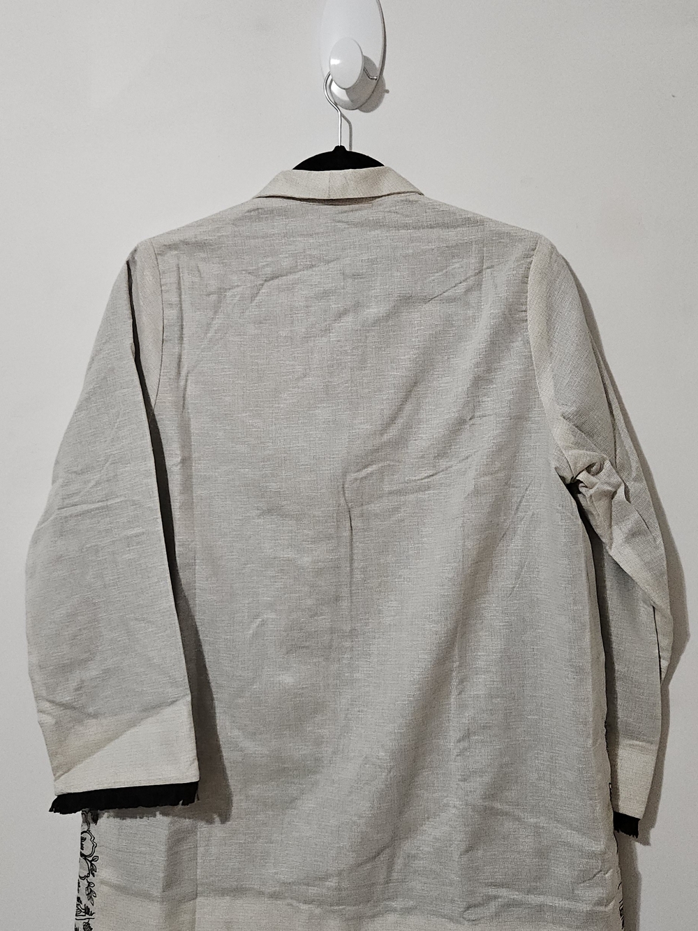 Women's Embroidered Open Front Jacket - Picture 2 of 7